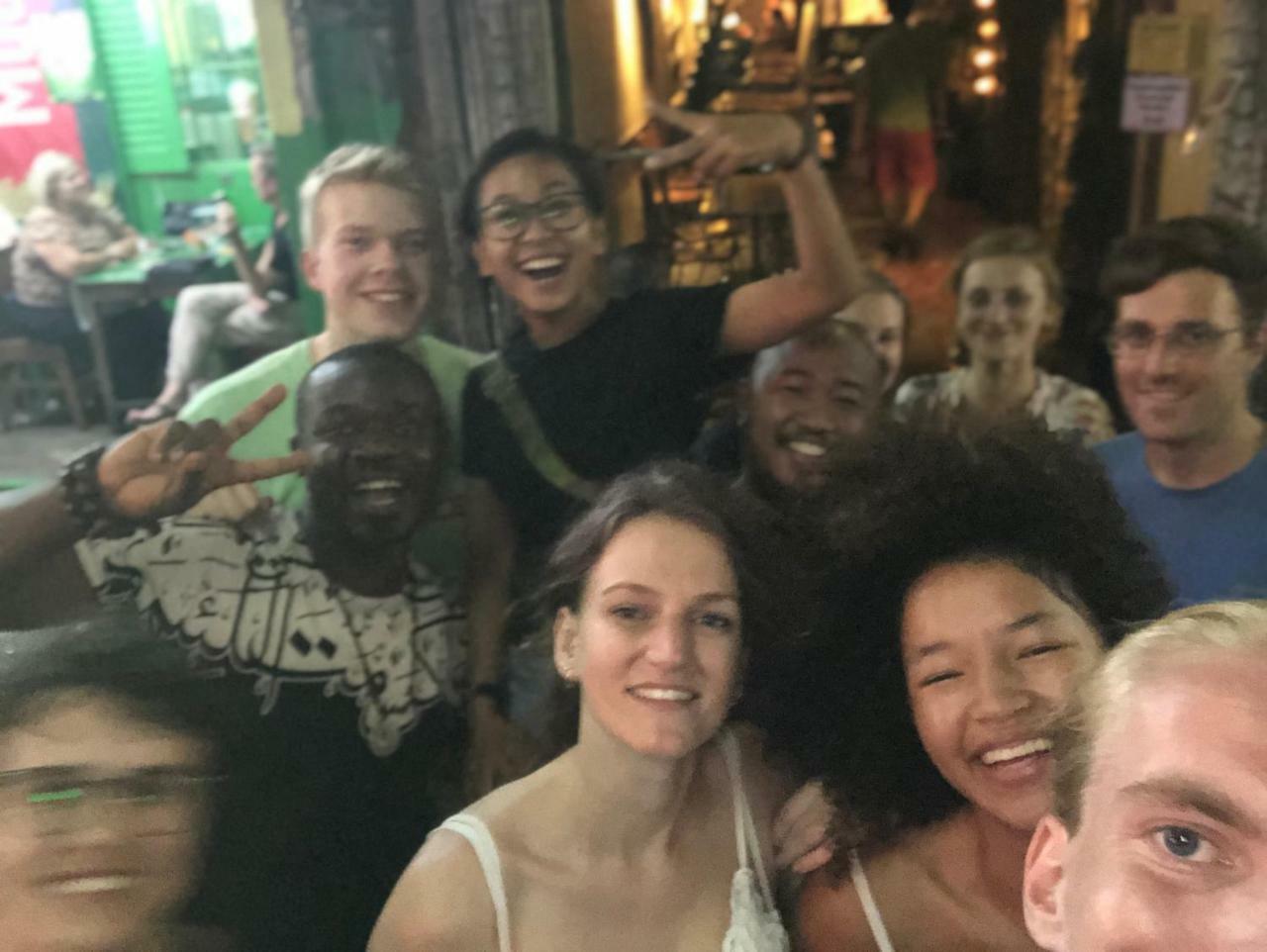 The Lodge Yangon Hostel Екстериор снимка