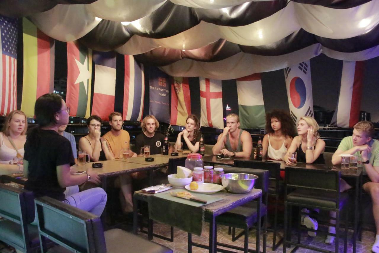 The Lodge Yangon Hostel Екстериор снимка