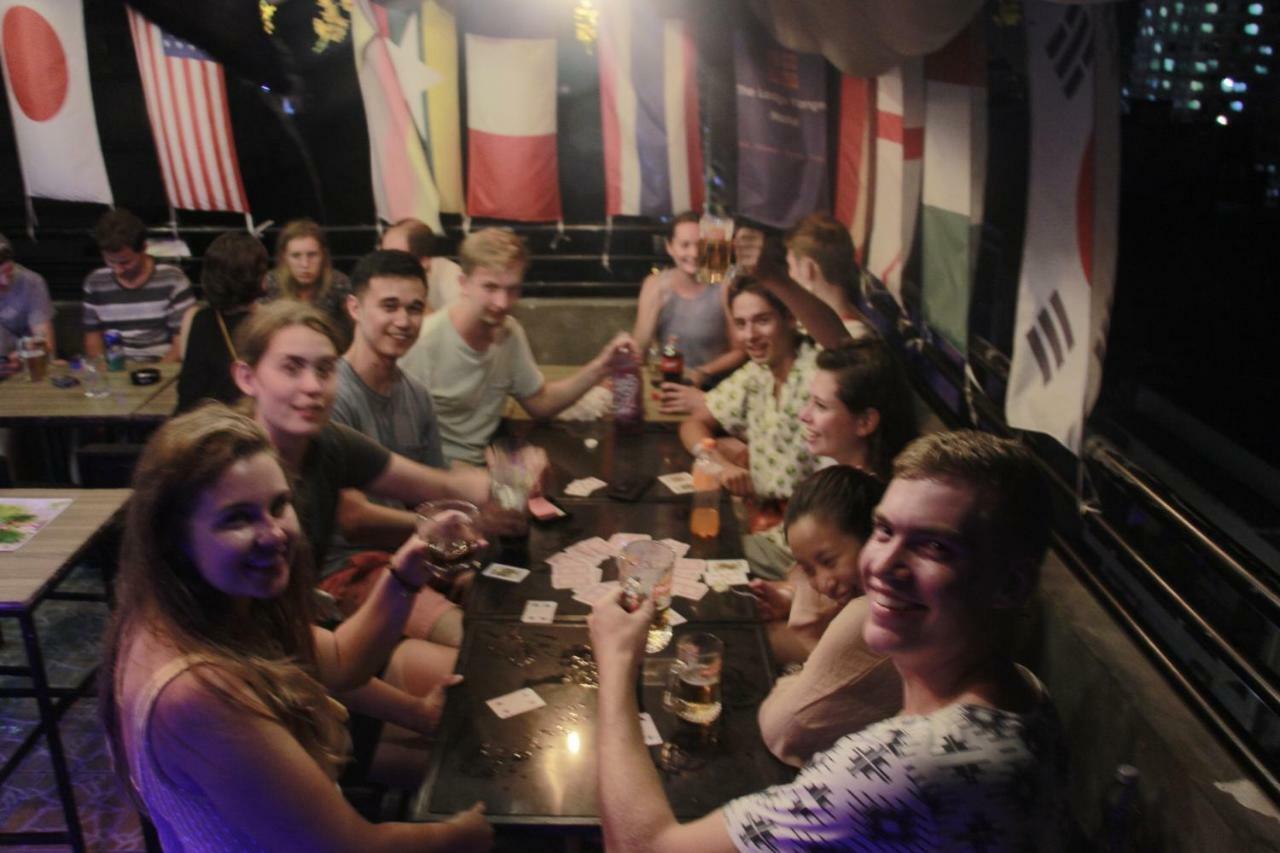 The Lodge Yangon Hostel Екстериор снимка
