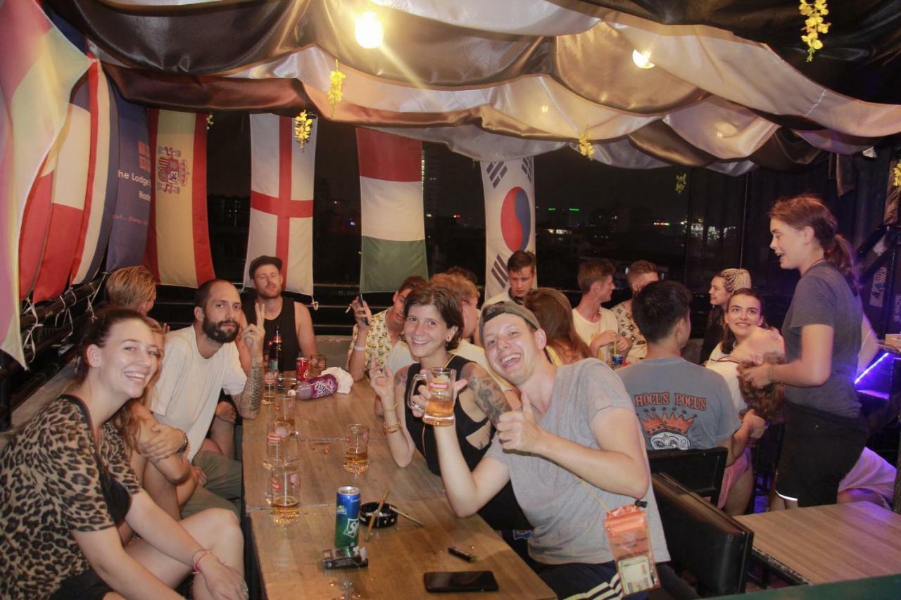 The Lodge Yangon Hostel Екстериор снимка