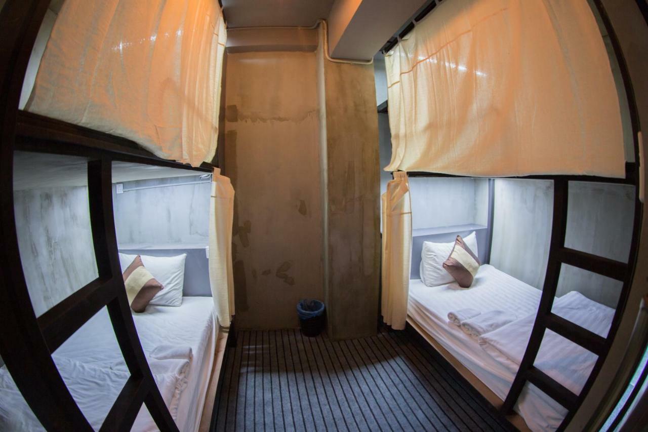 The Lodge Yangon Hostel Екстериор снимка